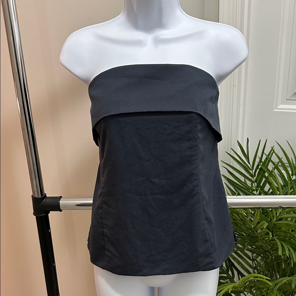 LOFT Strapless Top. Gorgeous and dressy!
